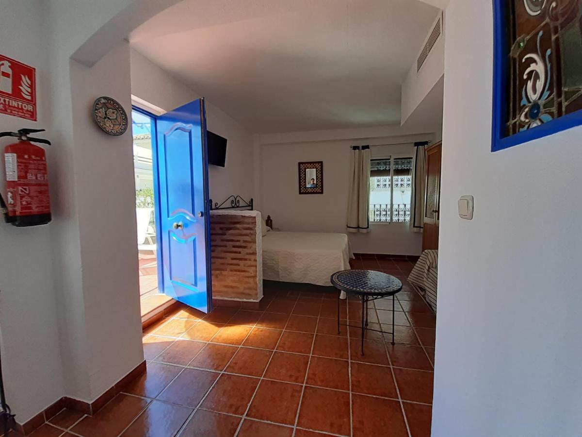 Hostal San Juan ซาโลเบรญา ภายนอก รูปภาพ