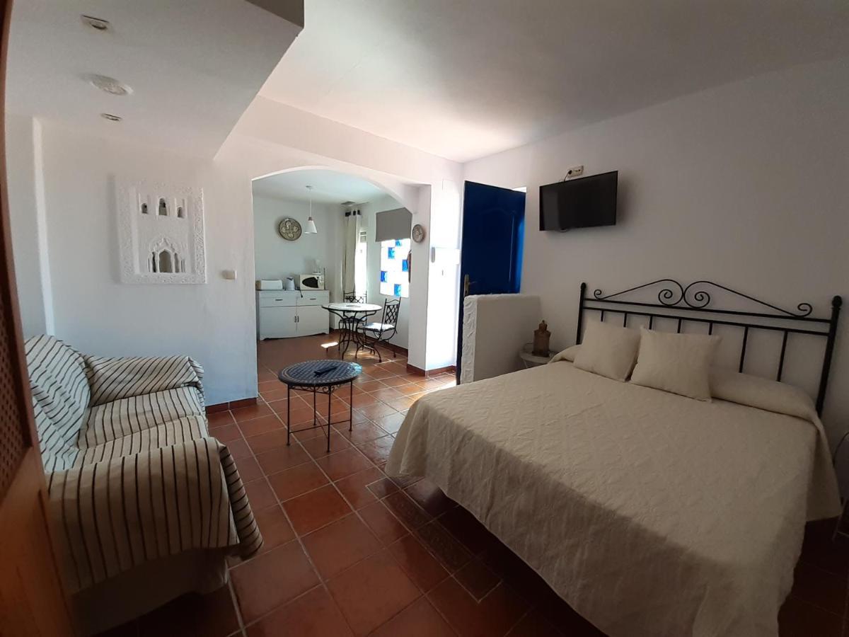 Hostal San Juan ซาโลเบรญา ภายนอก รูปภาพ