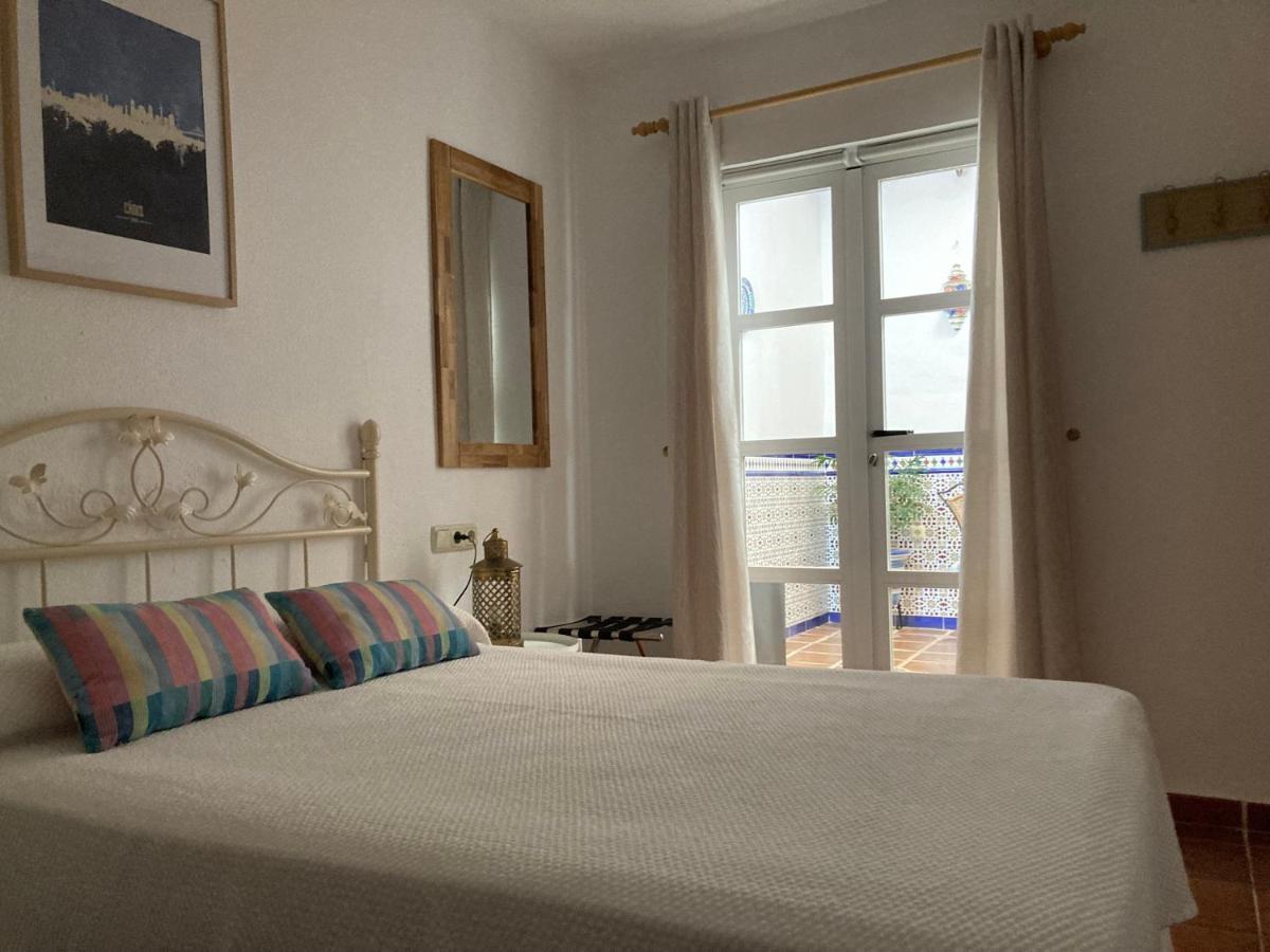 Hostal San Juan ซาโลเบรญา ภายนอก รูปภาพ